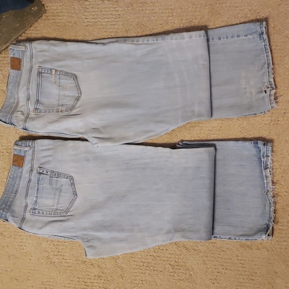 AMERICAN EAGLE BUNDLE  WOMANS SIZE 16W - Picture 1 of 4